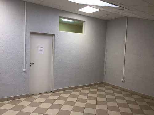Техническая однопольная дверь серого цвета 880x2050 Техническая однопольная дверь серого цвета 880x2050